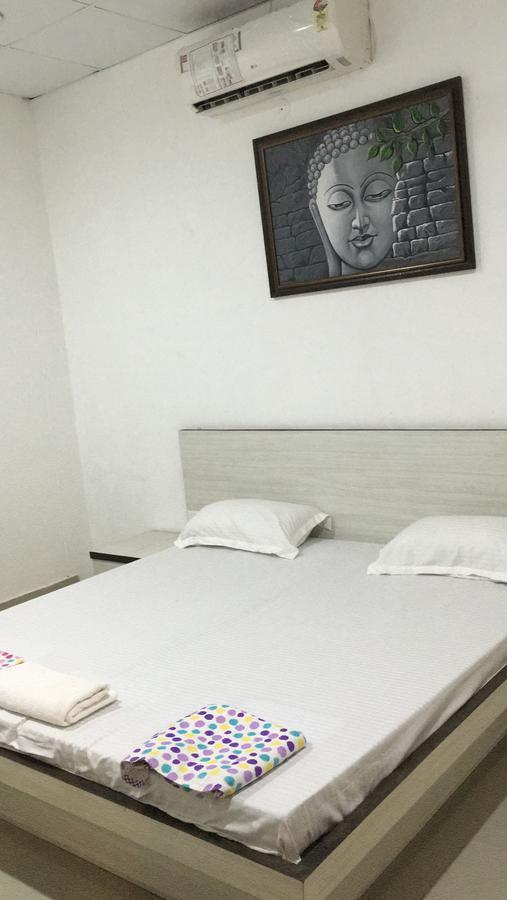De Agya Paradise Hotel Ludhiana Luaran gambar